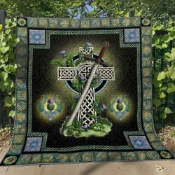 Thistle Ht030618 Quilt Blanket and Home Decor