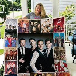 Tlmus 98 Degrees Quilt Blanket and Home Decor
