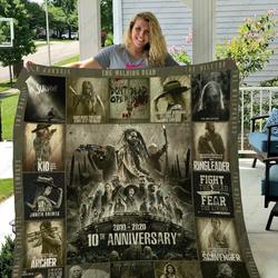 Tlmus Anniversary 10Th The Walking Dead V17 Quilt Blanket 2 and Home Decor