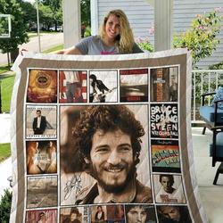 Tlmus Bruce Springsteen V17 Quilt Blanket and Home Decor