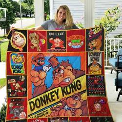 Tlmus Donkey Kong Christmas Quilt Blanket and Home Decor