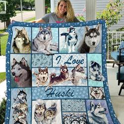 Tlmus Husky Quilt Blanket and Home Decor