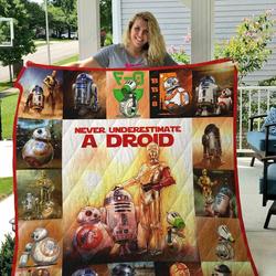 Tlmus Starw Droid Quilt Blanket and Home Decor