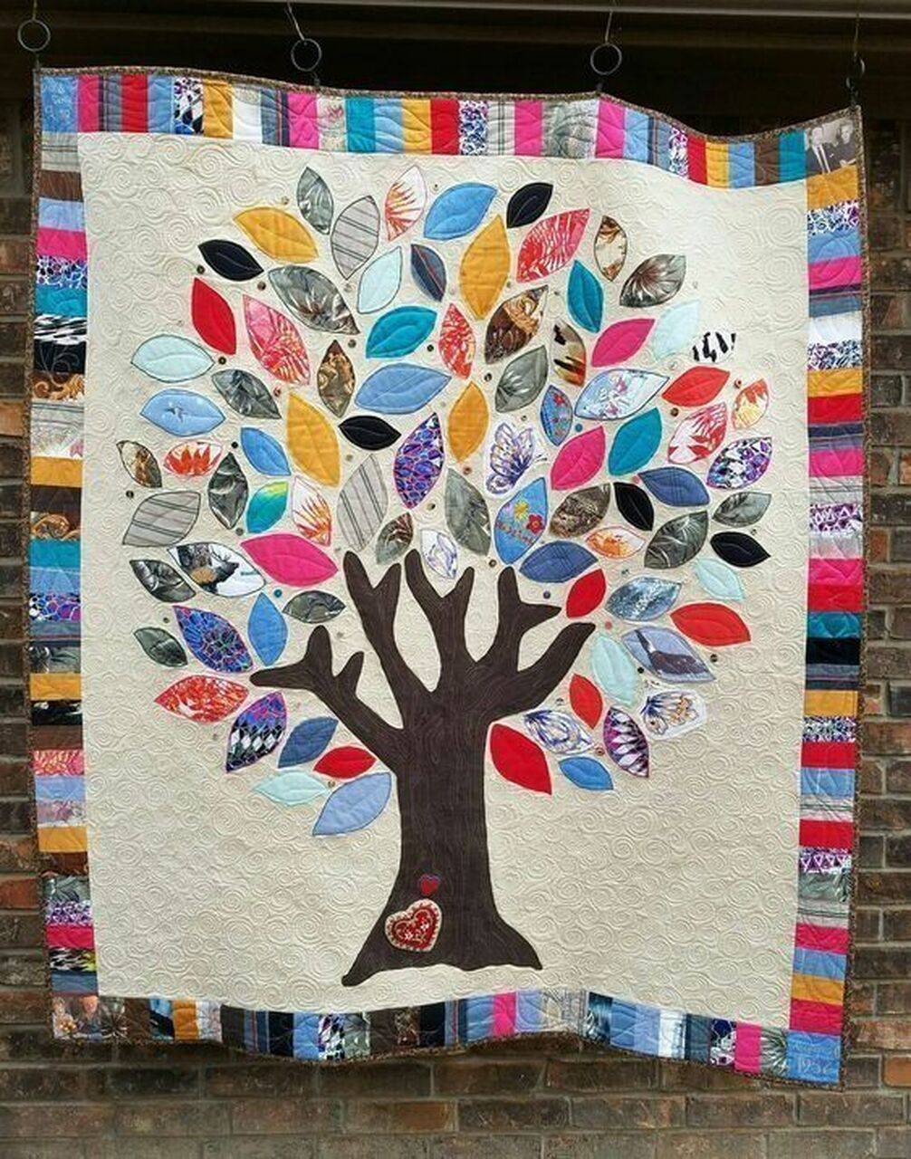 Tree Hur Quilt ag and Home Decor