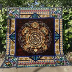 Turle Hur Quilt Bevryi and Home Decor
