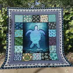 Turtle DT2909676CL Quilt Blanket and Home Decor