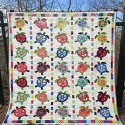 Turtle Vcb Quilt Derqlv and Home Decor