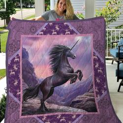 Unicorn Purple Mandala Pattern Quilt Blanket Great Customized Gifts For Birthday Christmas Thanksgiving Perfect Gifts For Unicorn Lover and Home Decor