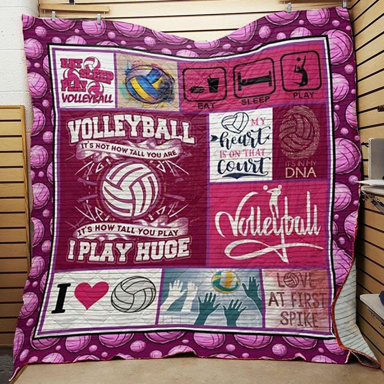 Volleyball ItS Not How Tall You Are ItS How Tall You Play I Play Huge Quilt Blanket Great Customized Blanket Gifts For Birthday Christmas Thanksgiving and Home Decor