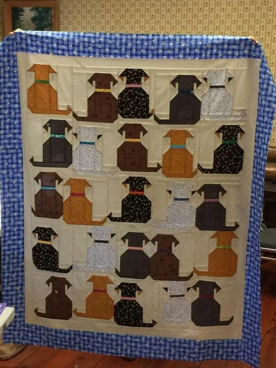 Waggly Tails Quilt Blanket Dhc310154Lt and Home Decor