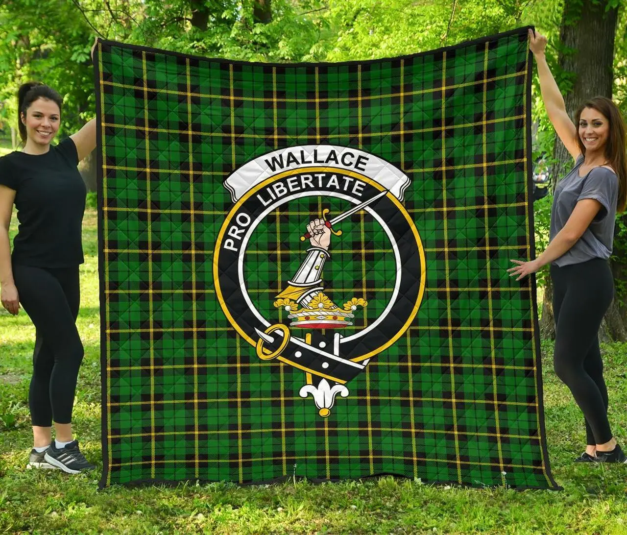 Wallace Hunting Green Tartan Clan Badge Premium Quilt Th8 Home Decor Quilt and Home Decor