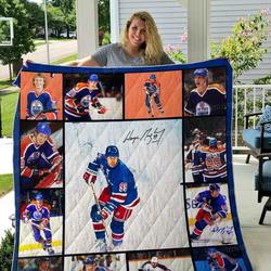 Wayne Gretzky Quilt Blanket 01 and Home Decor