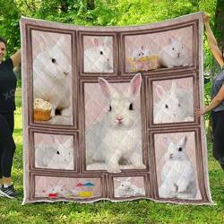 White Rabbit Quilt  Quilt and Home Decor