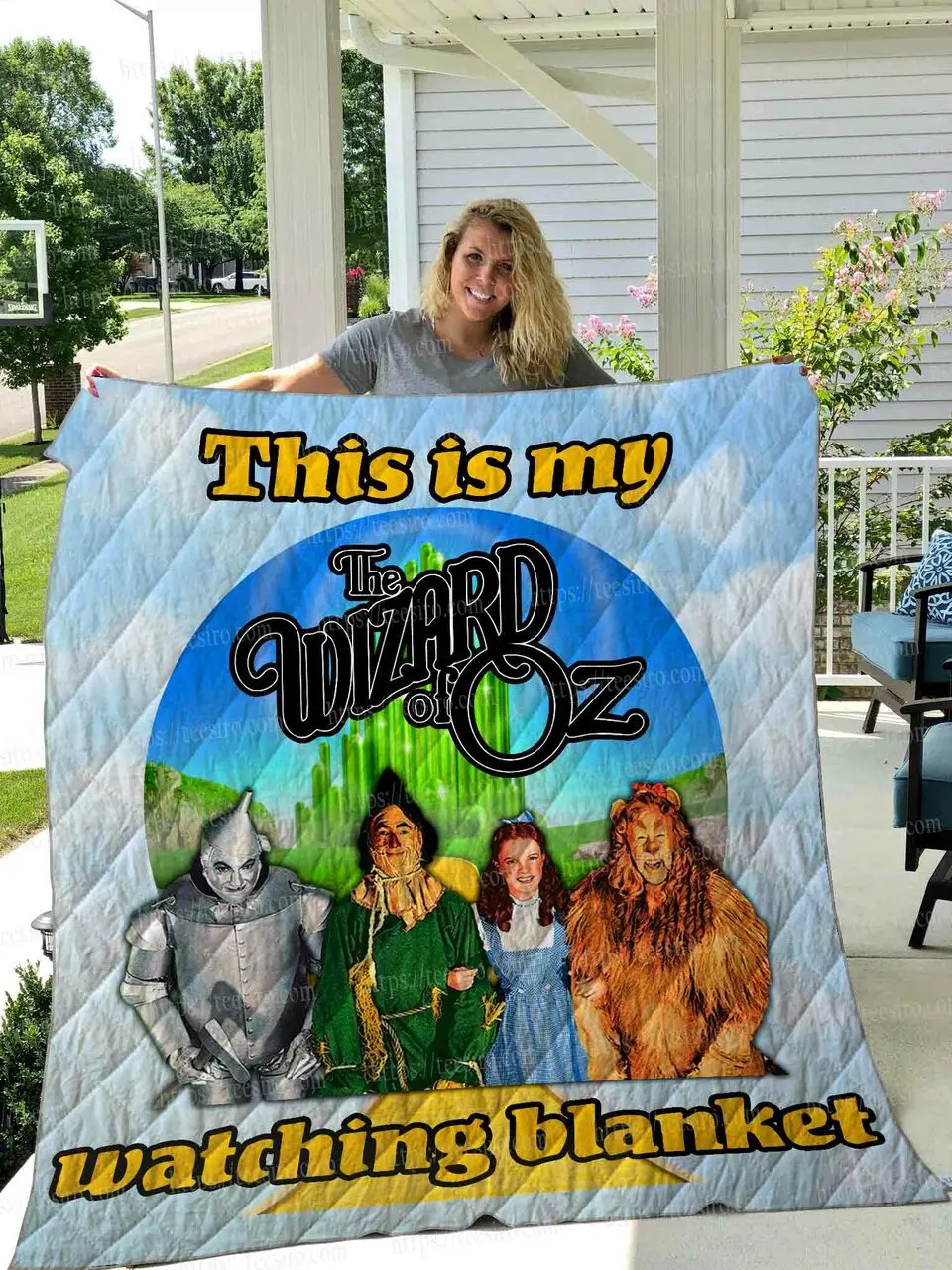 Wizard Of Oz Watching Quilt Blanket 01 and Home Decor