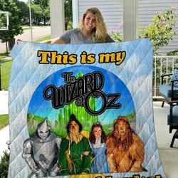 Wizard Of Oz Watching Quilt Blanket 01 and Home Decor