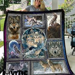 Wolf Quilt Blanket 3505 and Home Decor