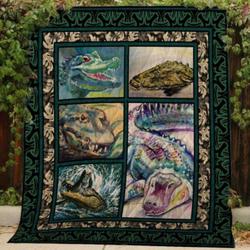 Alligator Quilt V1 and Home Decor