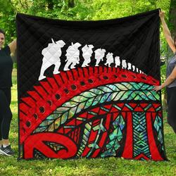 Anzac New Zealand , Poppies Lest We Forget Maori Soldiers Paua Jfj Quilt Fc and Home Decor