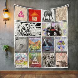 Arco Iris Album Covers Quilt Blanket and Home Decor