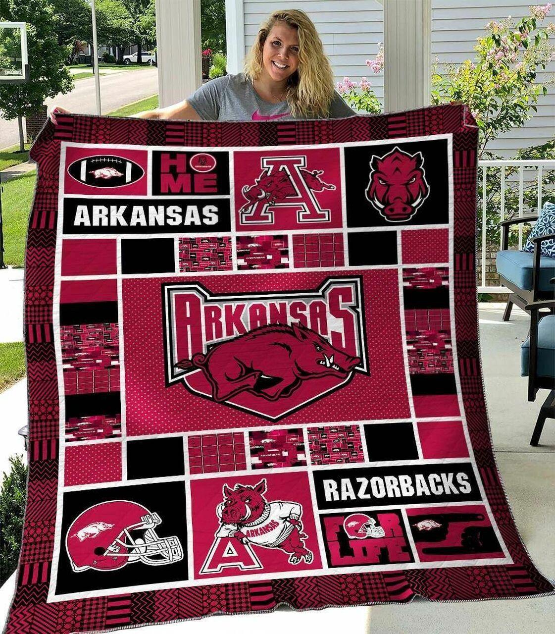 Arkansas Razorbacks B270612 Quilt Blanket and Home Decor