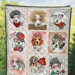 Beagle Love The Moment Quilt Blanket Great Customized Blanket Gifts For Birthday Christmas Thanksgiving and Home Decor