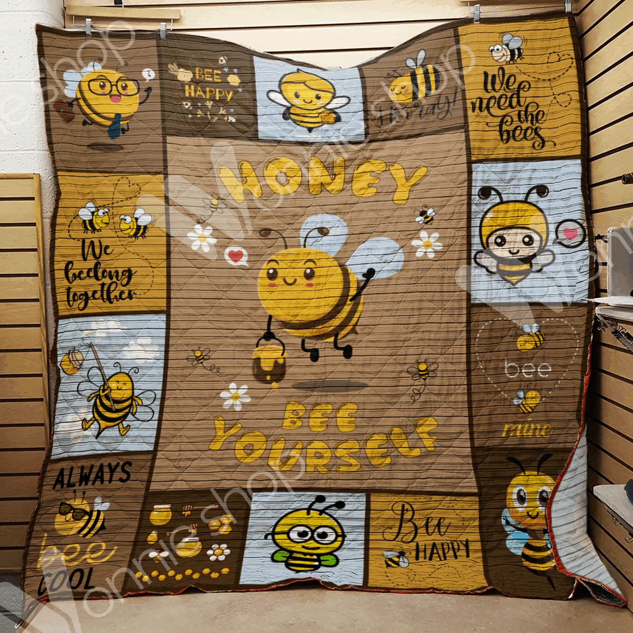 Bee Quilt Blanket Dhc0302644Td and Home Decor