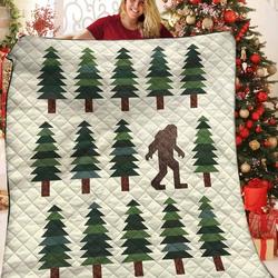 Bigfoot Jfj Quilt Wu and Home Decor