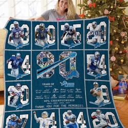 Bl - Dl Anni Quilt Blanket and Home Decor