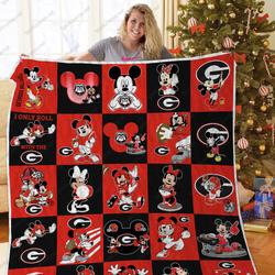 Bl - Gb Dn Quilt Blanket and Home Decor