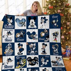 Bl - Lar Dn Quilt Blanket and Home Decor