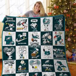 Bl - Pe Sn Quilt Blanket and Home Decor