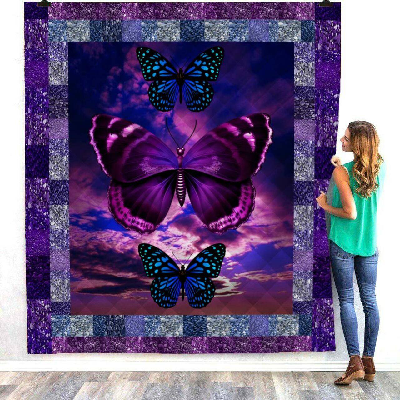 Butterfly In Autumn Sky Quilt Blanket Quilt and Home Decor