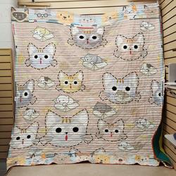 Cat 7 Quilt and Home Decor