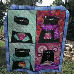 Cat Warm Quilt and Home Decor