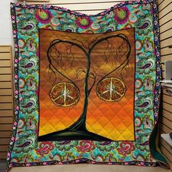 Celtic Quilt Bwx and Home Decor