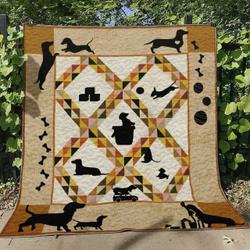 Dachshund Bl120712 Quilt Blanket and Home Decor