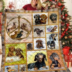 Dachshund Jfj Quilt Rls and Home Decor