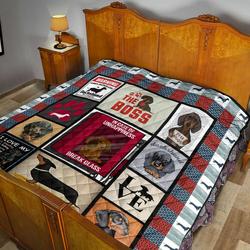 Dachshund Love Quilt Tafn Bubl and Home Decor