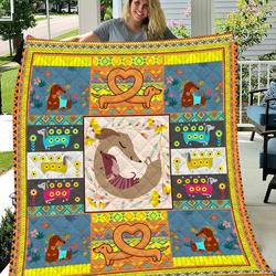 Dachshunds Love You Dachshund Doxie Wiener Dog Lovers CL291220114MI Quilt Blanket and Home Decor