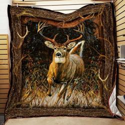 Deer Hunting Deer Running Quilt Blanket Great Customized Gifts For Birthday Christmas Thanksgiving Perfect Gifts For Hunting Lover    and Home Decor