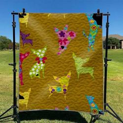 Dog Chihuahua Hur Quilt rp and Home Decor