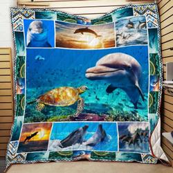 Dolphin Ee Quilt Inkplz and Home Decor