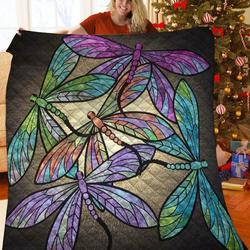 Dragon Quilt Put and Home Decor