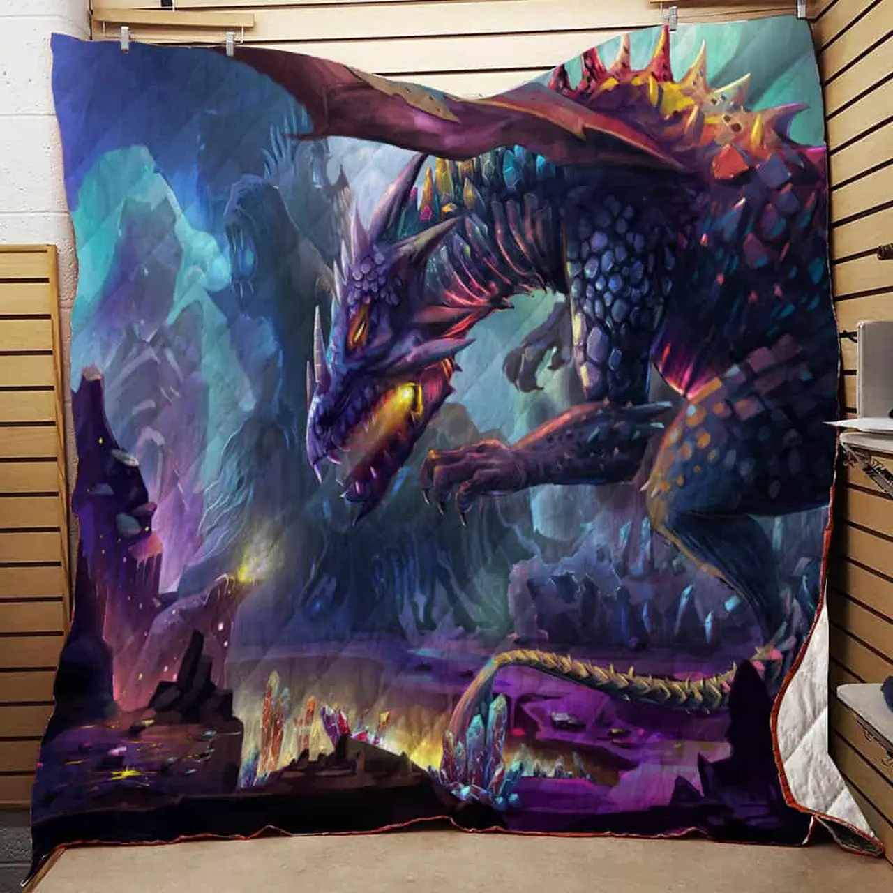 Dragon Quilt Q1902-03 and Home Decor