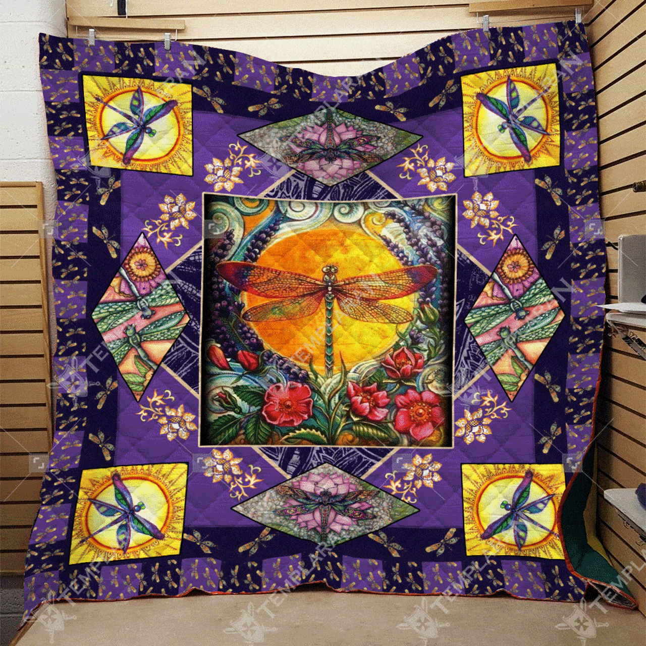 Dragonfly Quilt Bvo and Home Decor
