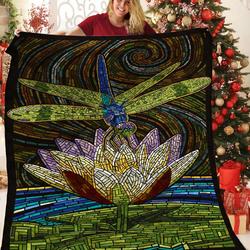 Dragonfly Quilt Npg and Home Decor