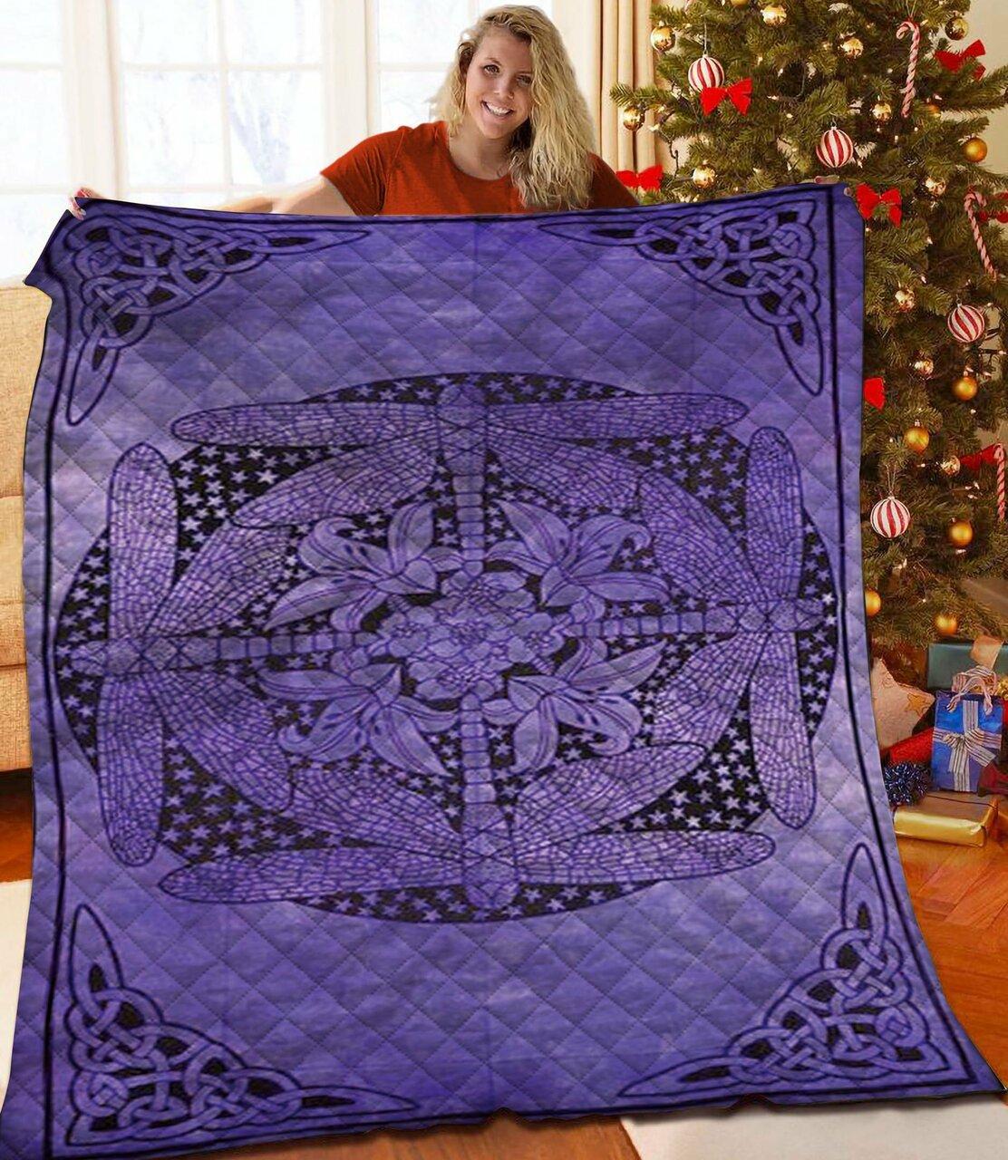 Dragonfly Quilt Ofk and Home Decor