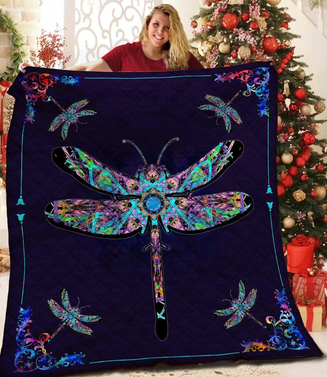 Dragonfly Quilt Oog and Home Decor