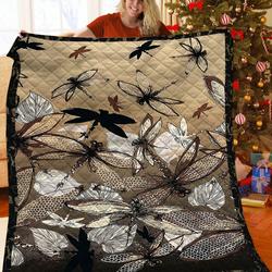 Dragonfly Quilt Osw and Home Decor