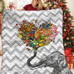 Elephant Quilt Ldz and Home Decor